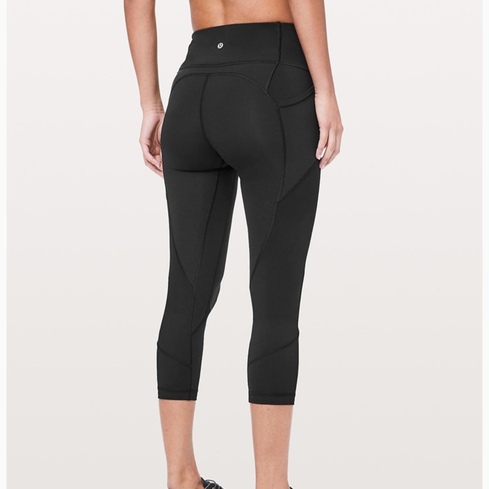 Lululemon All The Right Places II Black crop 8